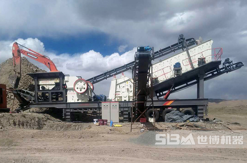 四組合移動(dòng)打石機(jī)現(xiàn)場(chǎng)圖