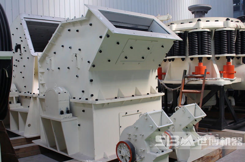 細(xì)碎制砂機(jī)