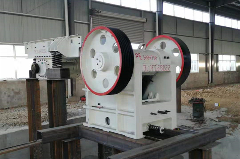 57鄂破機(jī)，PE500x750顎式破碎機(jī)