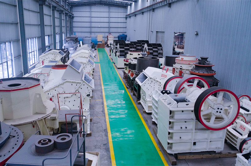 世博碎石設(shè)備生產(chǎn)車(chē)間