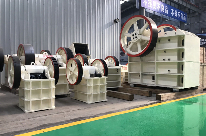 小型石頭顎式破碎機(jī)