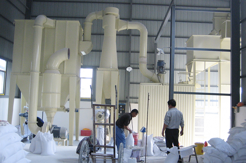 生產石英粉全套設備現(xiàn)場