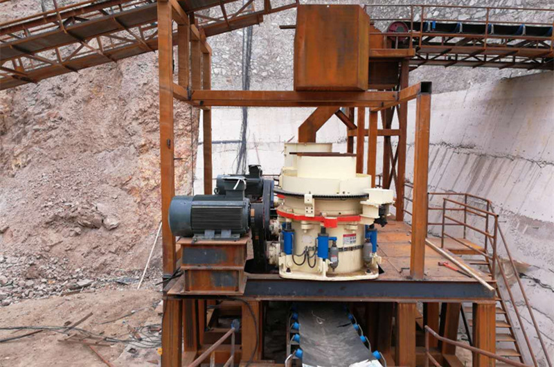 圓錐破碎機(jī)，打鵝卵石效果好