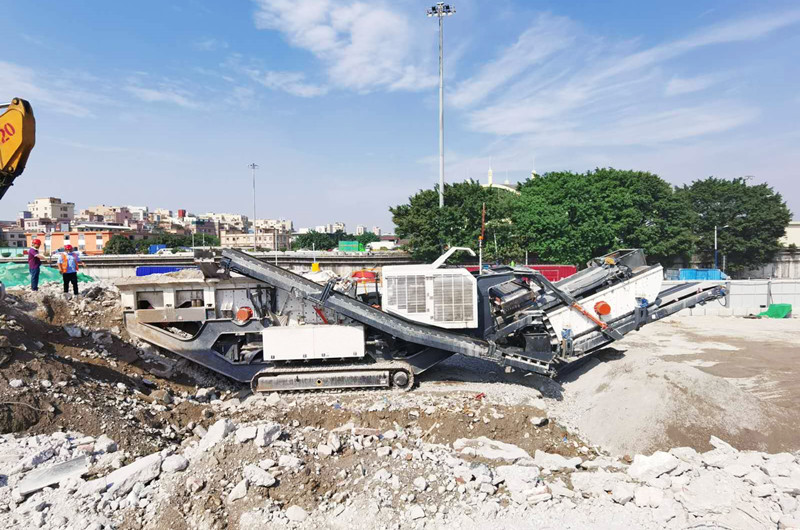 履帶式移動(dòng)破碎一體機(jī)，履帶式建筑垃圾破碎機(jī)