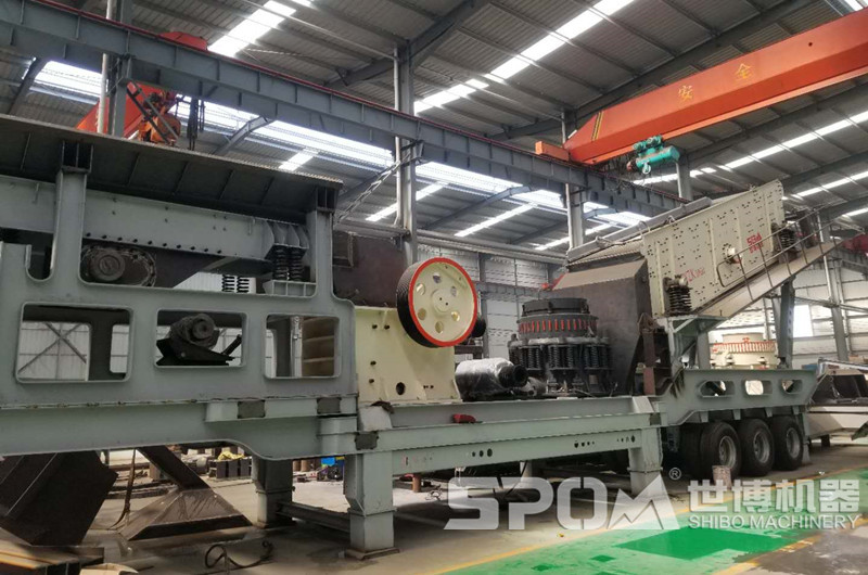 鄂破圓錐破篩子組裝車間圖