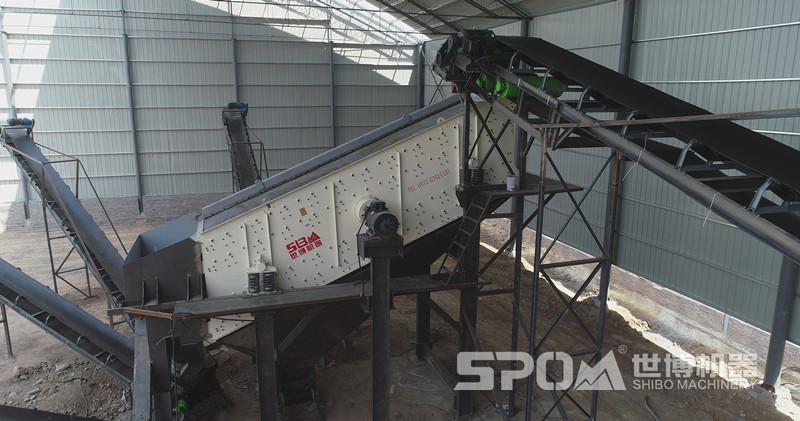 某客戶現(xiàn)場(chǎng)振動(dòng)篩安裝完畢