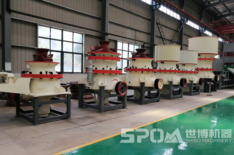 世博單缸液壓圓錐機(jī)車(chē)間