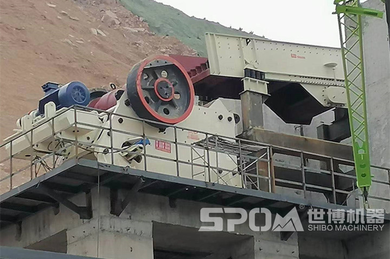 采石場一級破碎石料設(shè)備