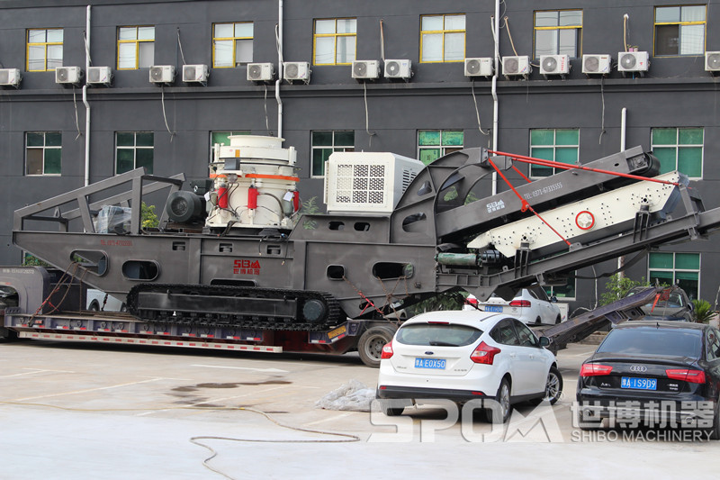 履帶圓錐式移動(dòng)破碎篩分一體機(jī)