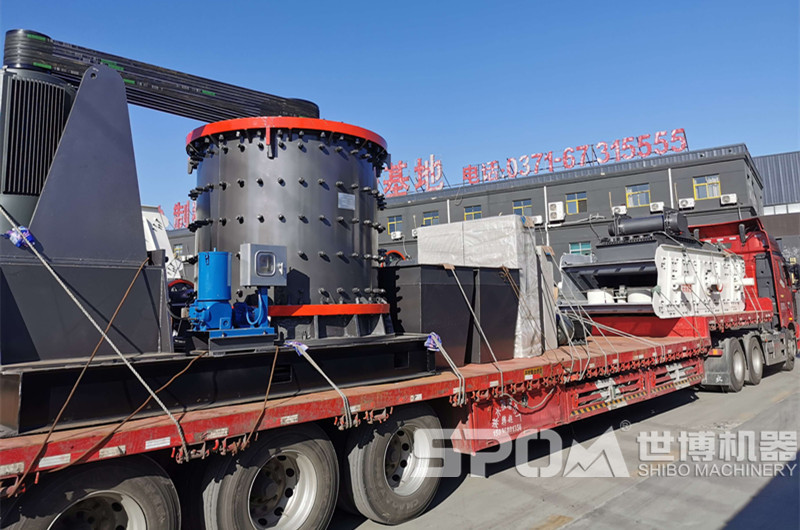 復合破碎機發(fā)貨