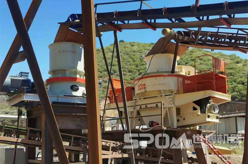 河卵石制砂設備現(xiàn)場圖