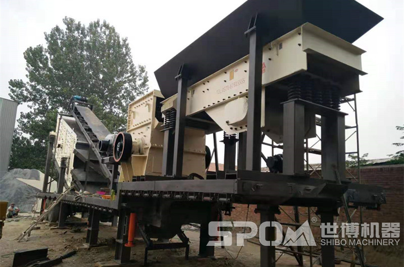 移動(dòng)砂石料箱式破碎機(jī)，三組合移動(dòng)破碎機(jī)