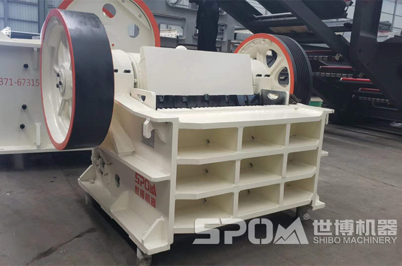 1米3鄂破，PEX300×1300顎式破碎機(jī)